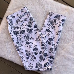 Two by Vince Camuto | Floral Print Jeans